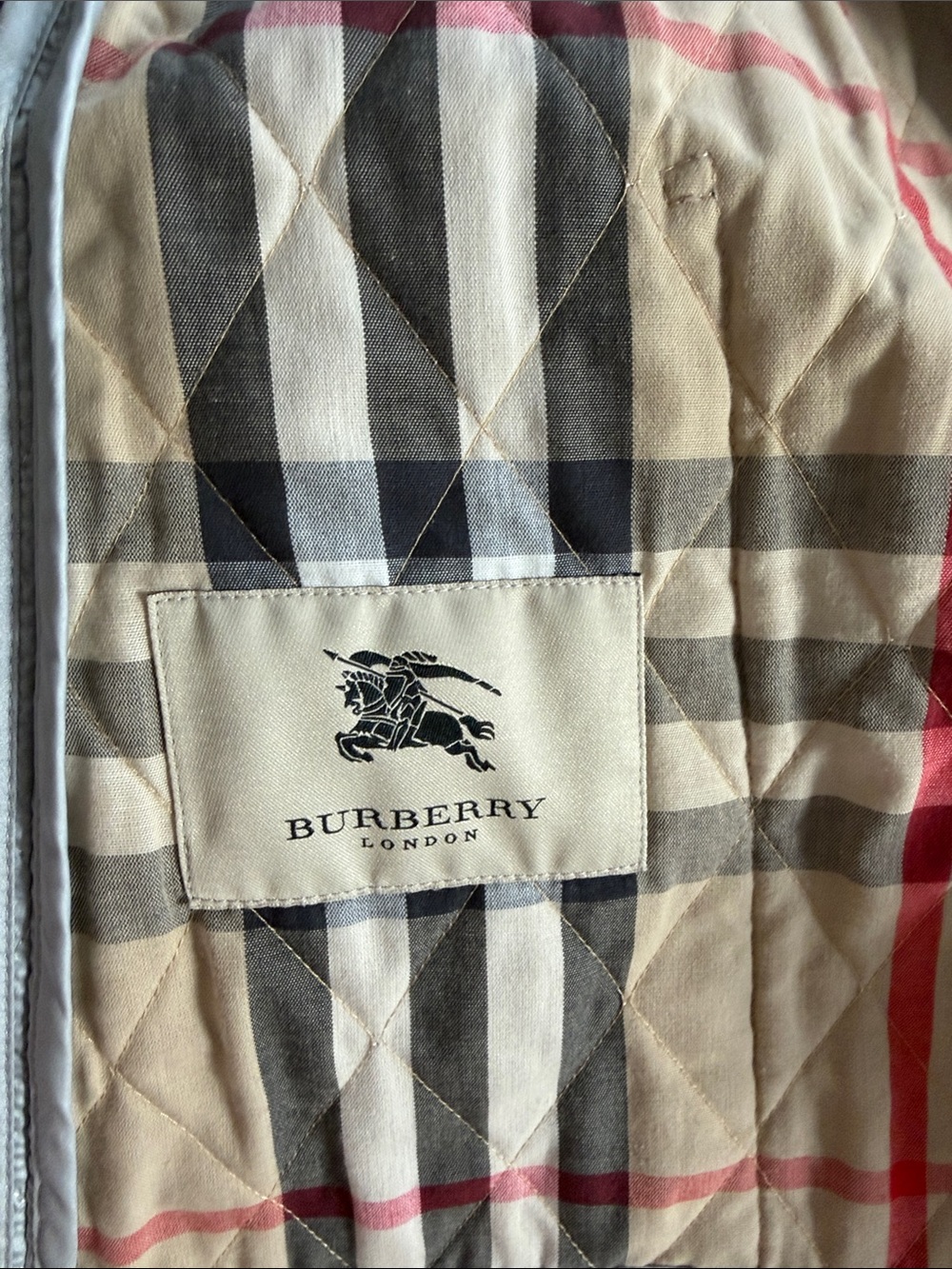 Burberry Light Gray Quilted Jacket - Picture 4 of 6